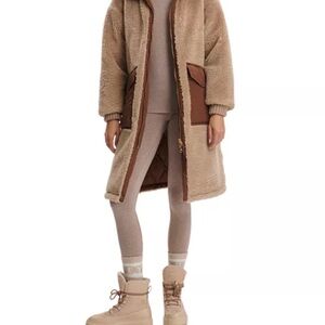 Varley Theia Tan Teddy Jacket